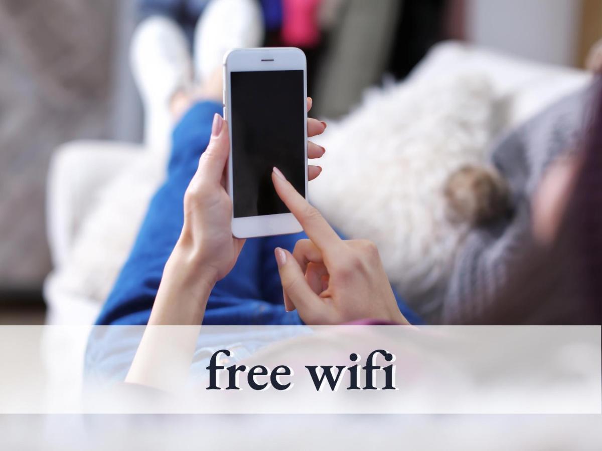 Sehr Grosse Ferienwohnung In Bester Lage Mit Grosser Sonnenterrasse L Innenstadtnaehe L 1 Minute Zum Bahnhof L Grosse Kueche L Tv L Extra-Wc L Free-Wlan L Willkommen Im Hallo!-Apartment 5 Бад-Верісгофен Екстер'єр фото